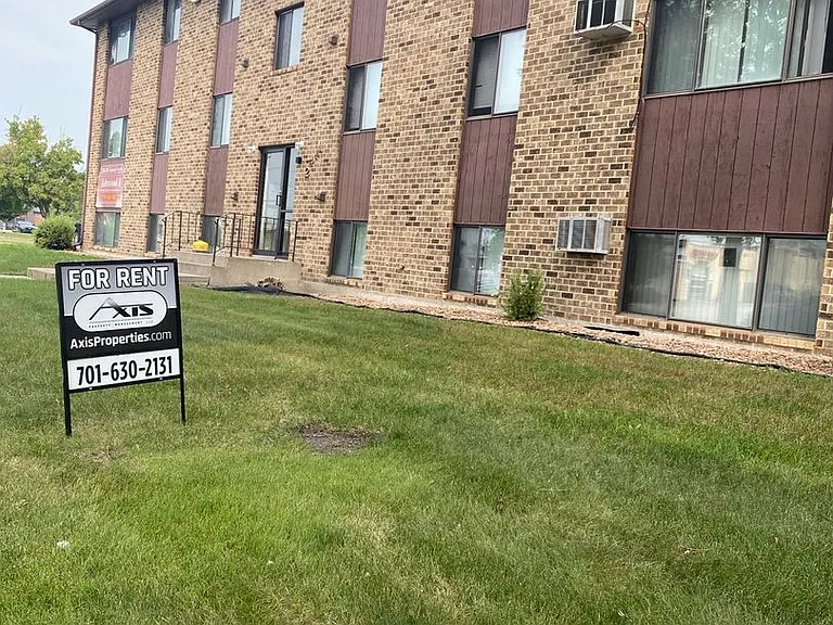 Ashwood Apartments — Photo 42