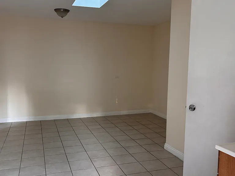 243 W Wedgewood Ave — Photo 13