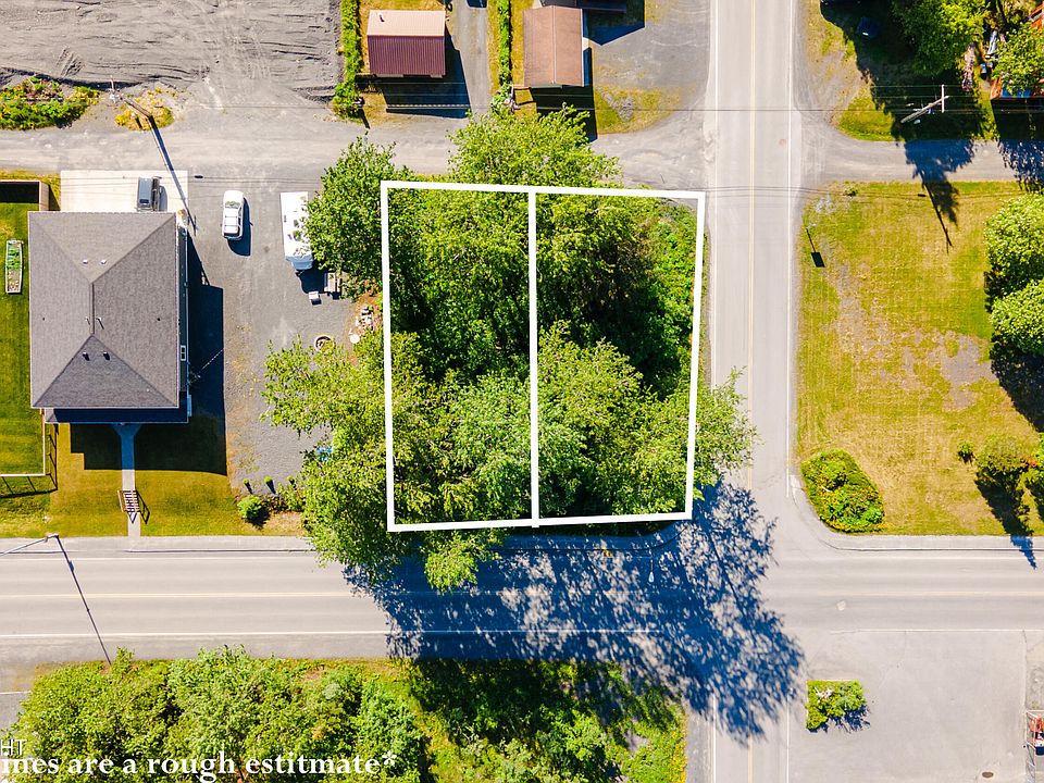2nd image of 709 4th Ave