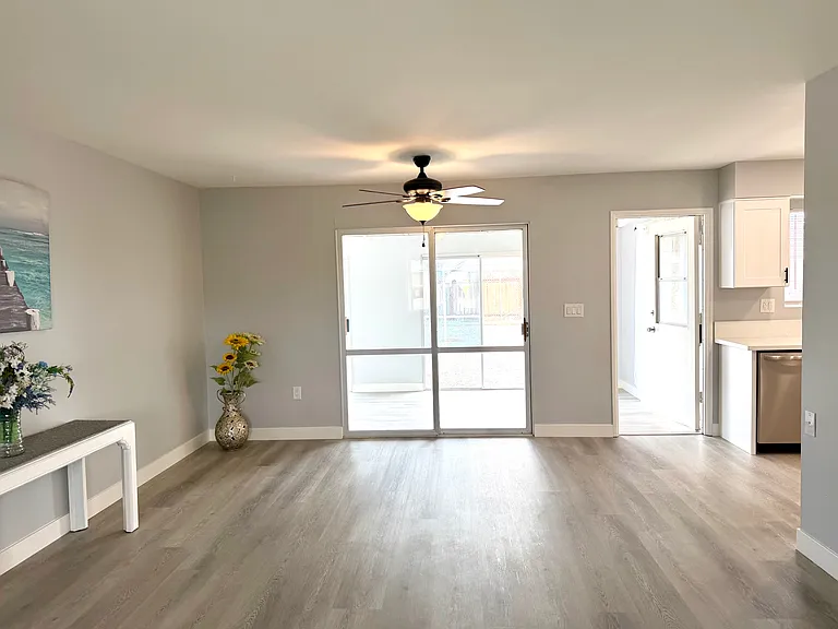 26090 Portrush Dr — Photo 8