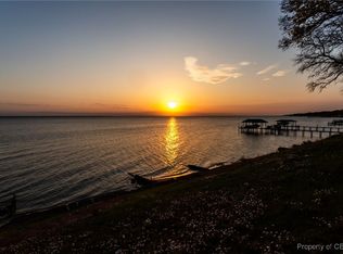 9803 River Rd, Newport News, VA 23601