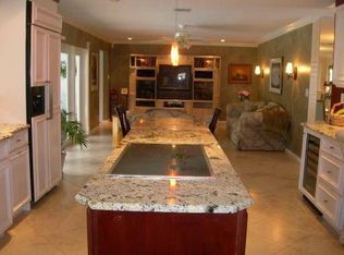 20777 Sonrisa Way, Boca Raton, FL 33433