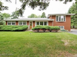 18760 Sara Rd, Mokena, IL 60448