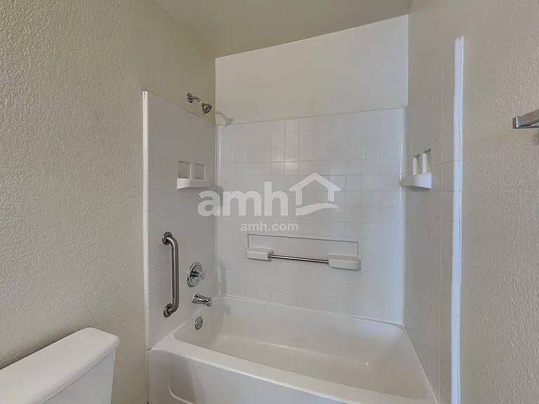 109 Mason Reed Cv — Photo 18