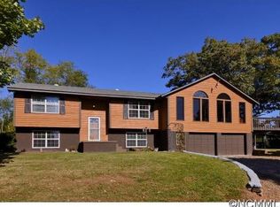 387 Old Newfound Rd, Leicester, NC 28748