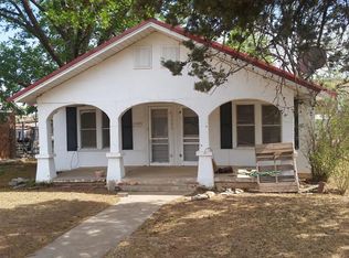 1906 15th St, Snyder, TX 79549