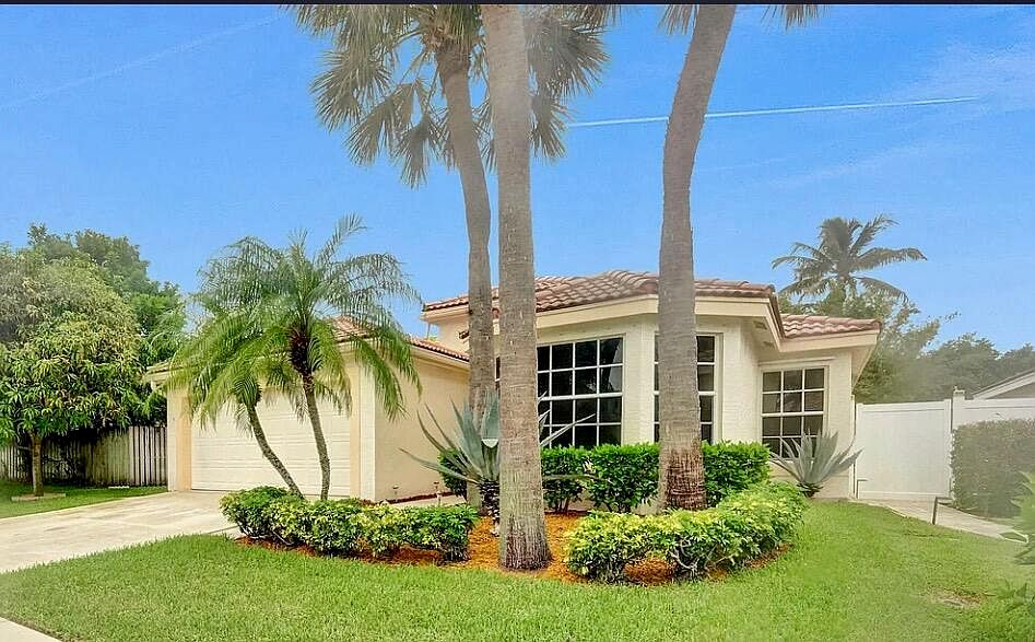 1st image of 8252 White Rock Circle