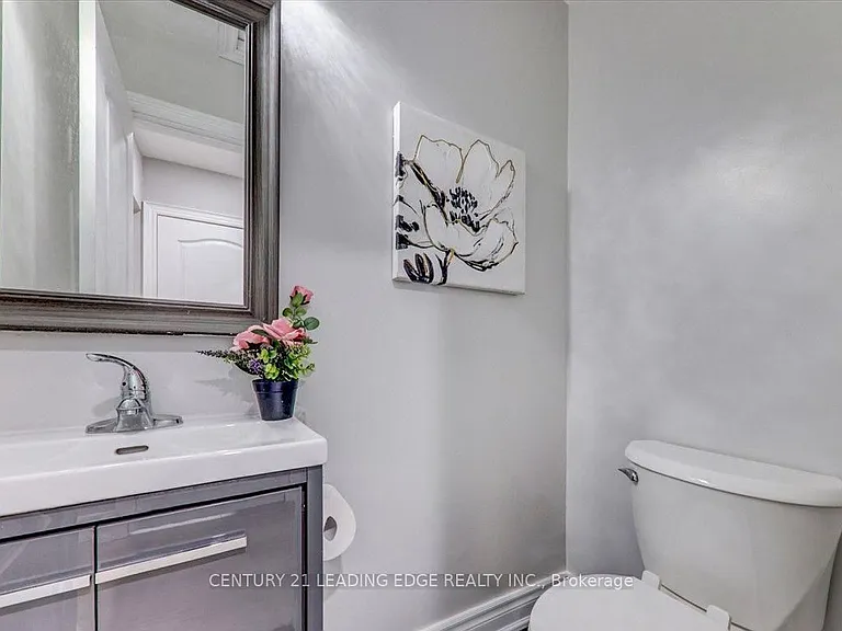 2B Horizon Cres — Photo 6