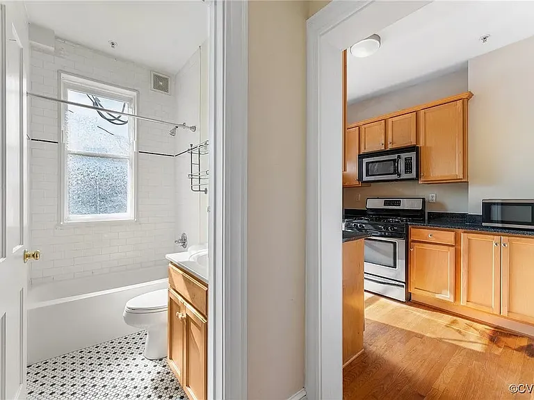 315 N 2nd St #315 — Photo 22