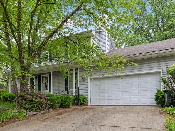 3017 Neal Dr, Lexington, KY 40503