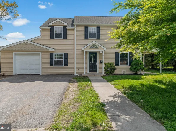 257 Washington Dr, Pennsville, NJ 08070