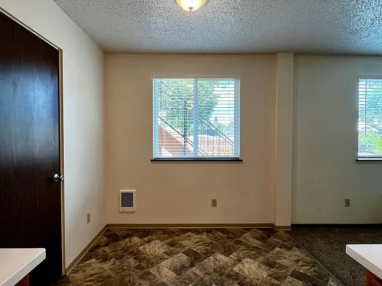 105 W Fremont Ave — Photo 6
