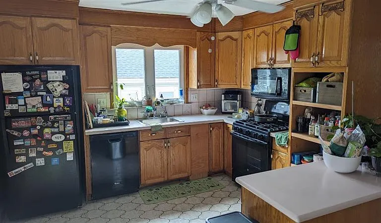 51 Mansfield St #2 — Photo 9