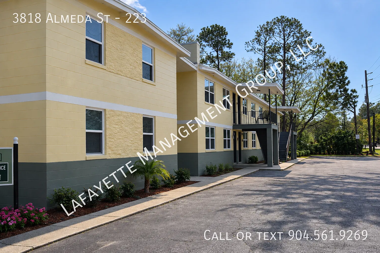 2 bed, 750 sqft, $915 — Photo 1