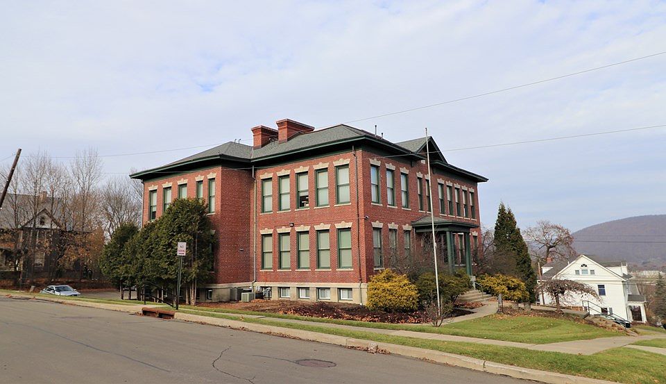 259 Chemung St Corning, NY, 14830 Apartments for Rent Zillow