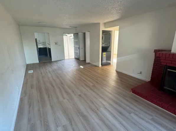 512 Lancaster Ln, Bay Point, CA 94565