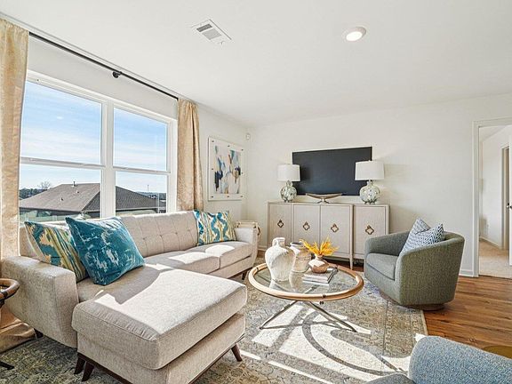 4th image of this home