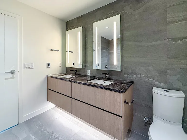 777 Harbourside Dr #406 — Photo 23