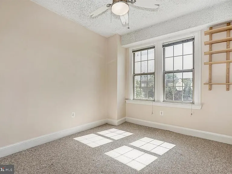 1401 Columbia Rd NW #215 — Photo 16