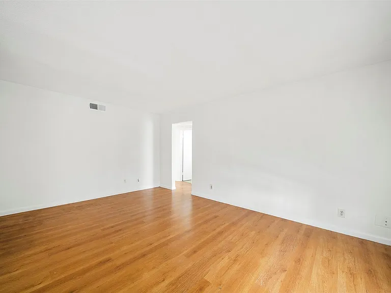 6201 Ranchester Dr #36 — Photo 22