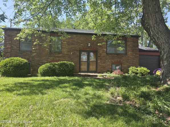 12217 Ledges Dr, Middletown, KY 40243