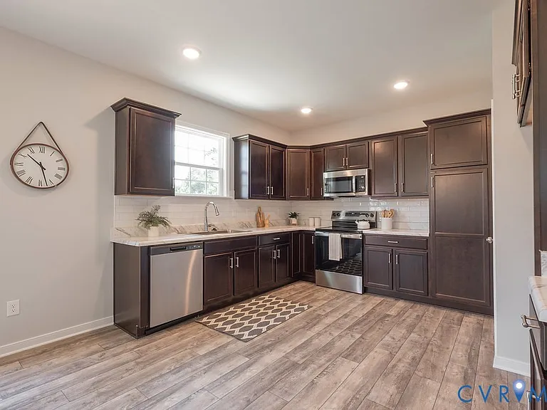 9344 Staples Mill Rd — Photo 10