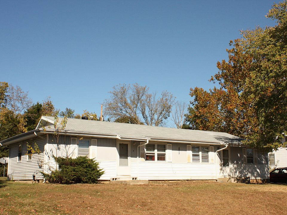 Building Photo 4