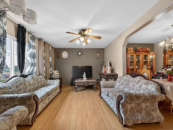 3rd image of 7576 140th St