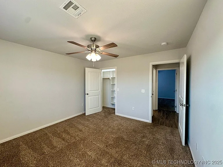 3608 Prairie Xing — Photo 23