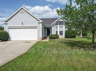 120 Lantana Dr, Mount Holly, NC 28120