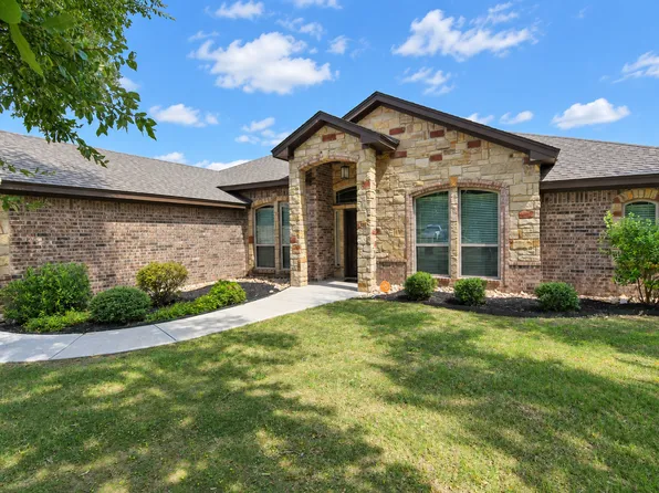 3220 Twin Ridge Dr, Belton, TX 76513