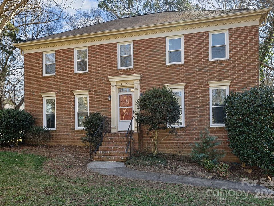 1st image of 7428 Willow Creek Dr