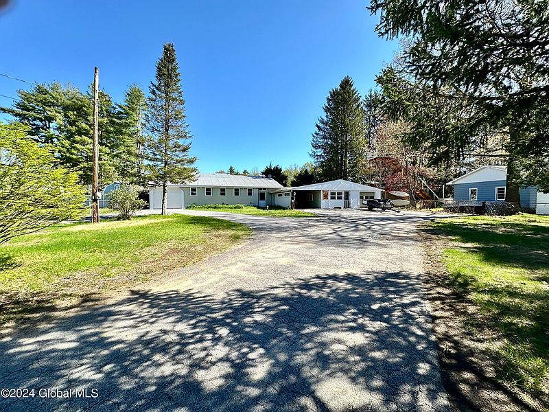 3rd image of 23 Raymond Street