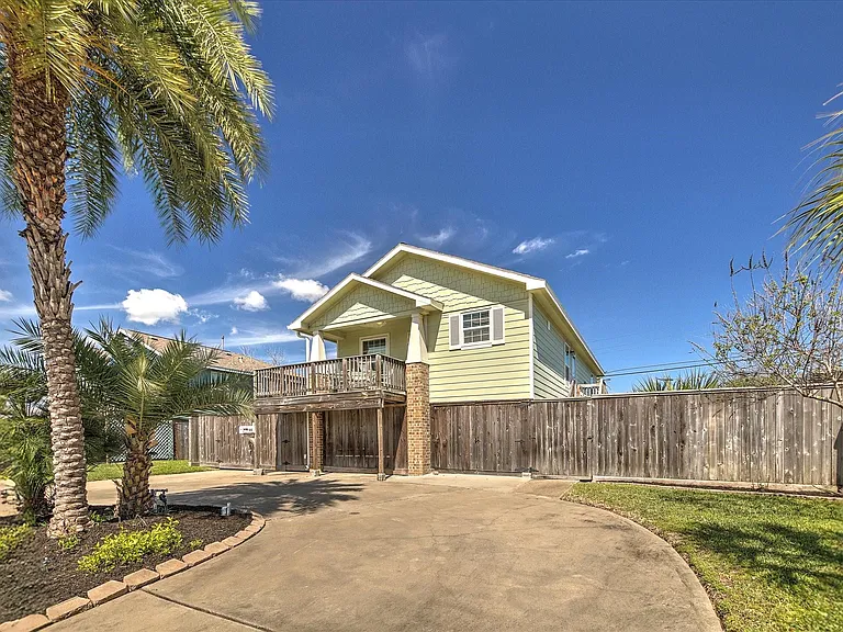 1618 Bayou Shore Dr — Photo 6