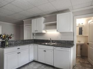 285 Pleasant St APT 3R, Northampton, MA 01060