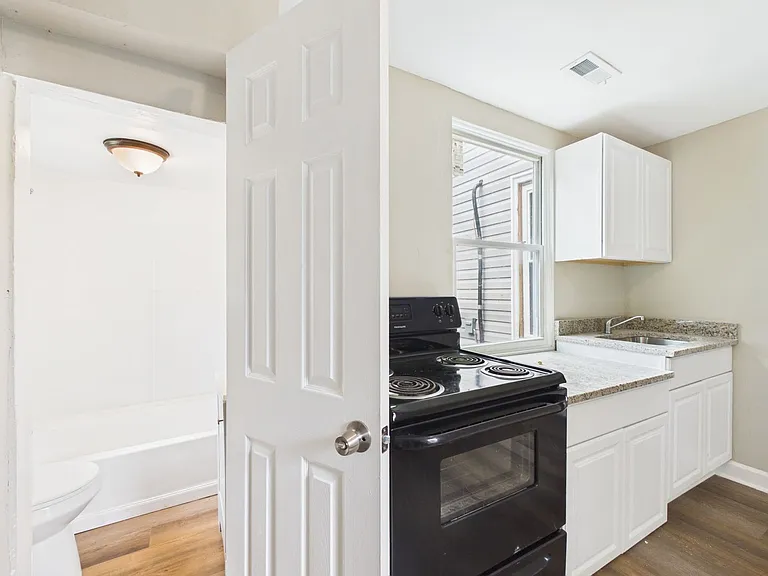 529 Harrison St #B — Photo 30