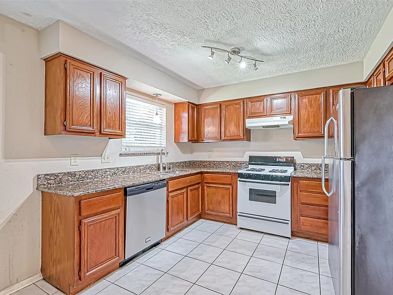 442 Redway Ln — Photo 7