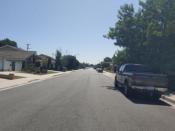 4th image of 5238 Meadow Wood Ave