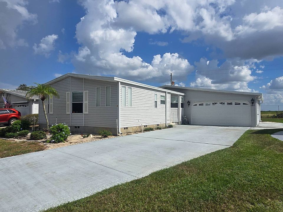 1st image of 2874 S Dockside Dr