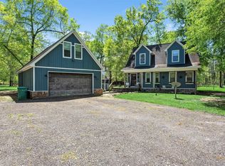 12175 Simmons Dr, Cleveland, TX 77328