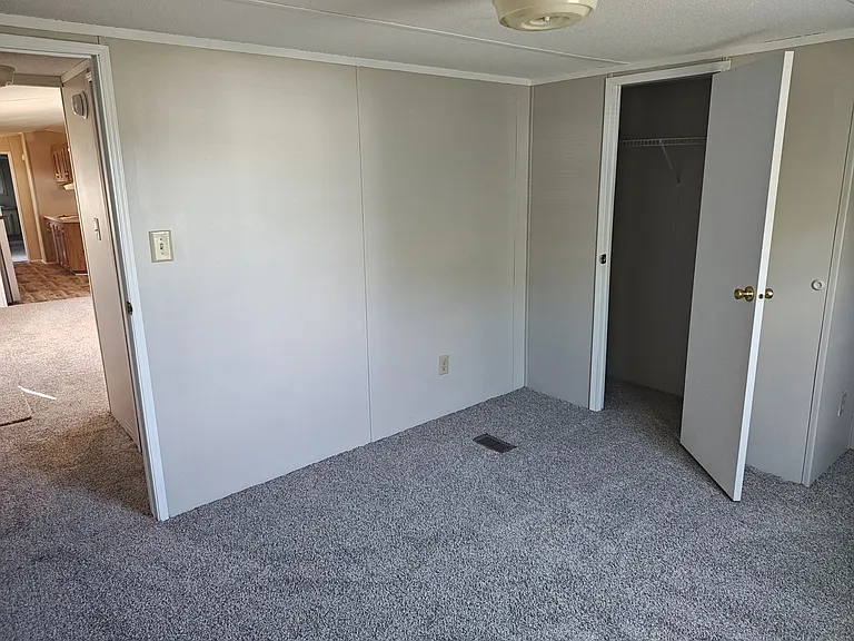 612 W Main St #16 — Photo 13