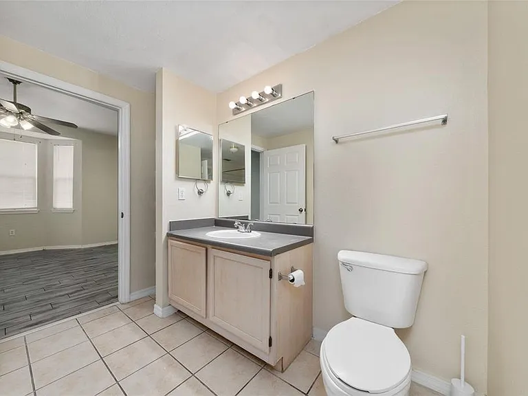 3280 Soho St #201 — Photo 19