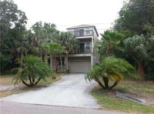 3119 Phoenix Ave, Oldsmar, FL 34677