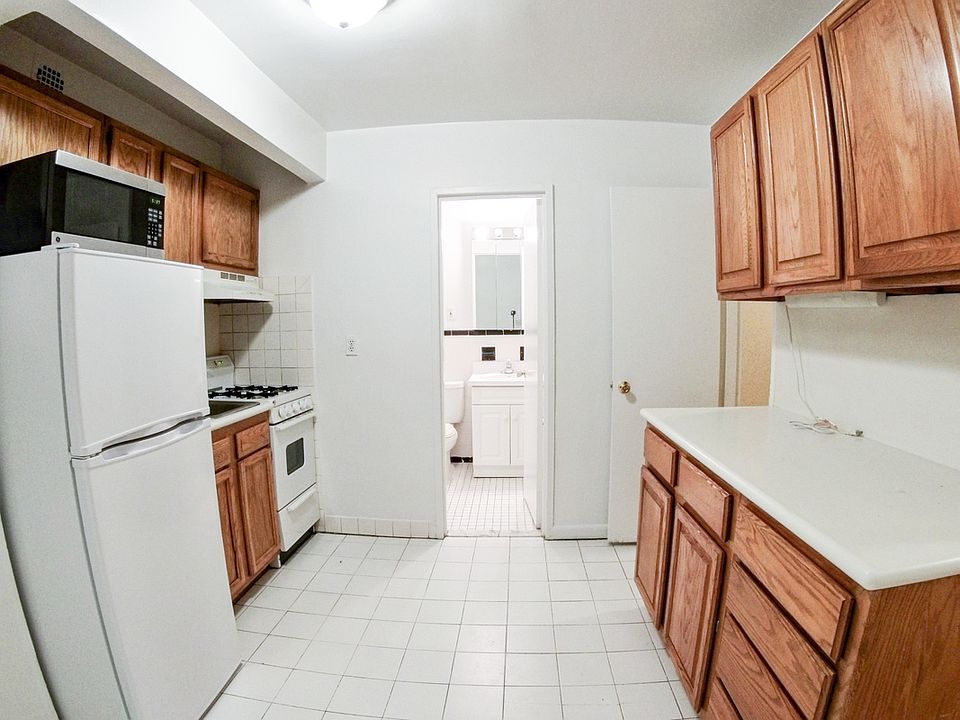 1st image of 97 3rd Ave APT 2B