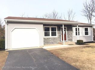 8 Keene St #70, Manchester Township, NJ 08759