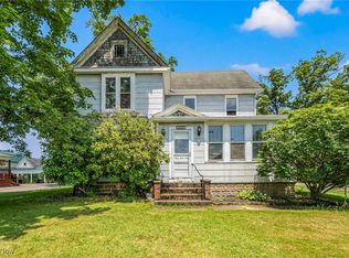 13778 Spring St, Burton, OH 44021