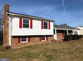 67 Little Whim Rd, Fredericksburg, VA 22405