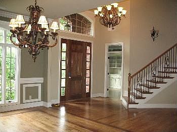 1st image of 4 Queensborough Ln