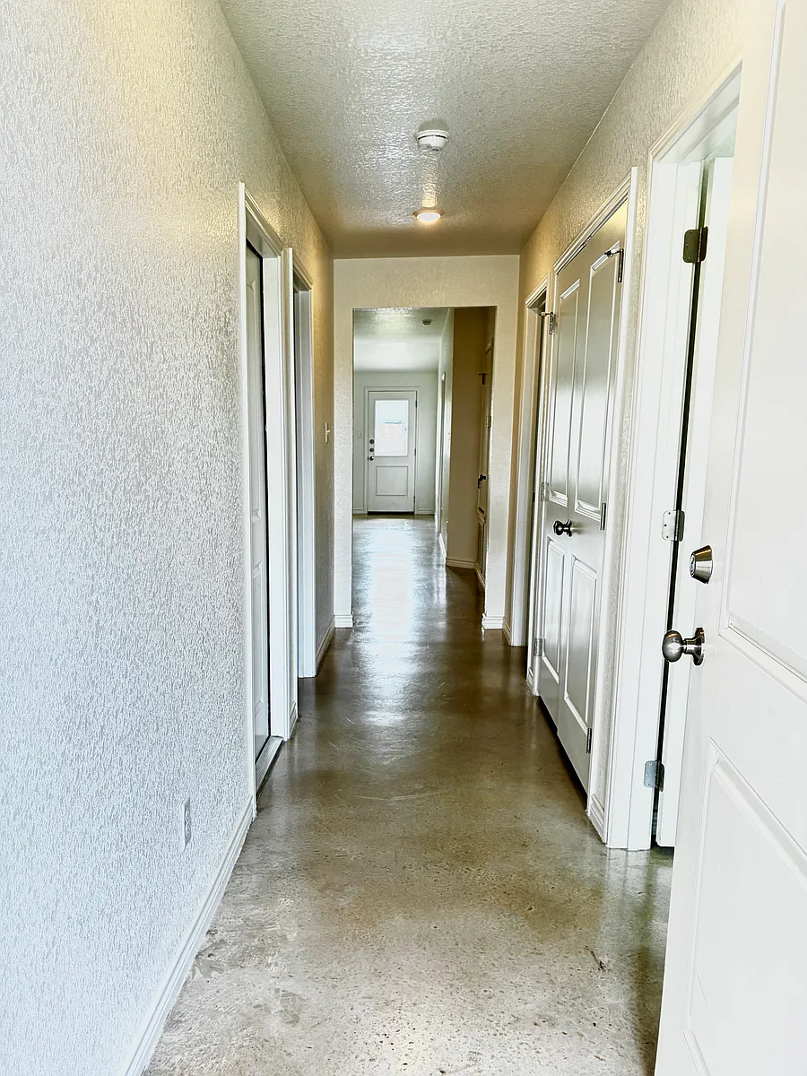 Building Photo - 1201 Lehmann Dr