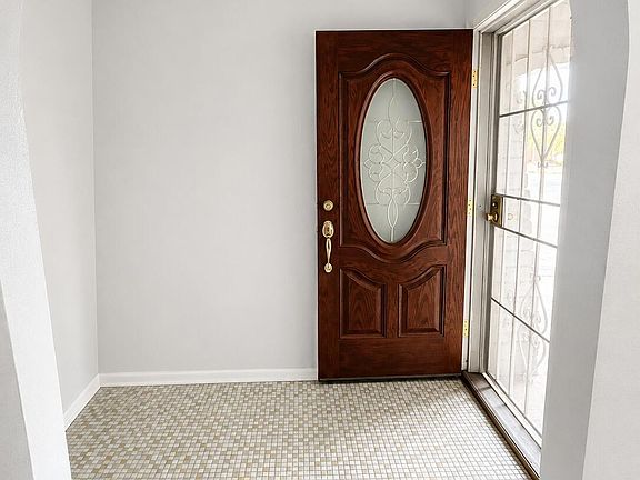 3rd image of 5603 W TIERRA BUENA Lane